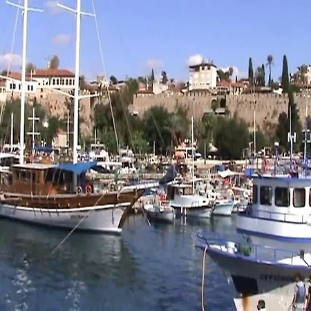 Otel Lara Atalla 2*