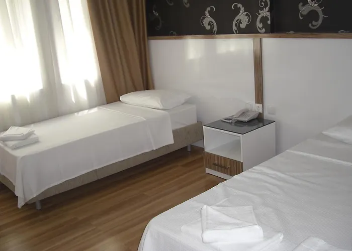 Otel Lara Atalla