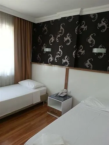Lara Atalla Otel 2*