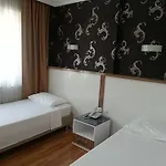 Lara Atalla Hotel 2*