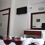 Lara Atalla Hotel 2*